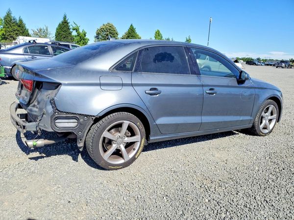 2016 AUDI A3