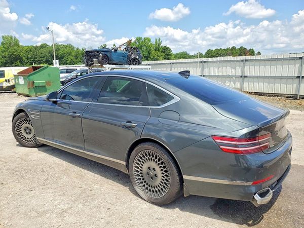 2022 GENESIS G80