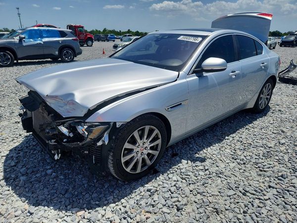 2019 JAGUAR XE