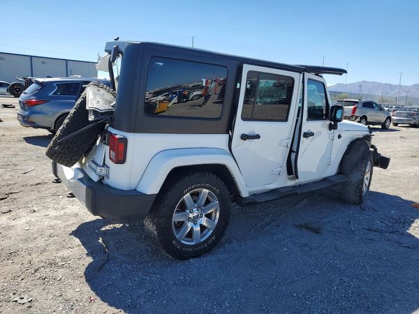 2015 JEEP WRANGLER UNLIMITED SAHARA 4X4