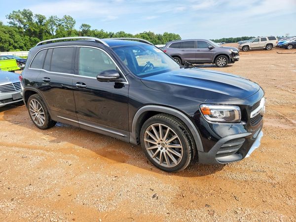 2022 MERCEDES-BENZ GLB GLB250