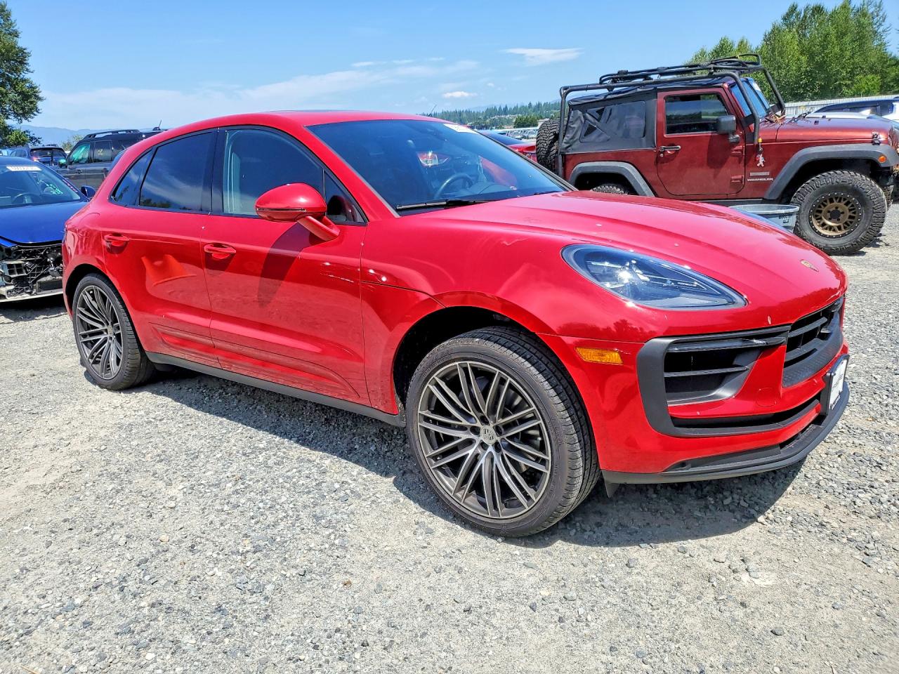 2023 PORSCHE MACAN