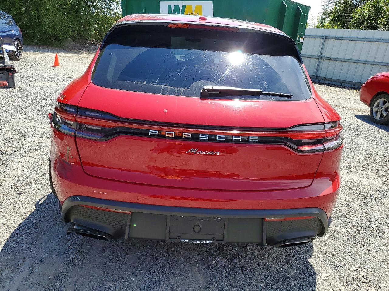 2023 PORSCHE MACAN
