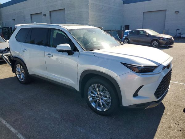 2026 TOYOTA GRAND HIGHLANDER