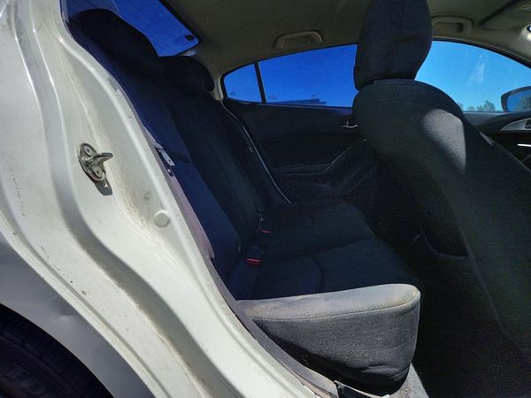 2017 MAZDA 3 Sport