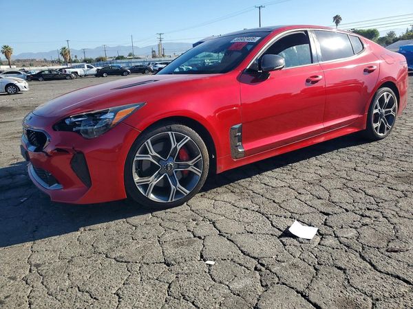 2019 KIA STINGER GT2