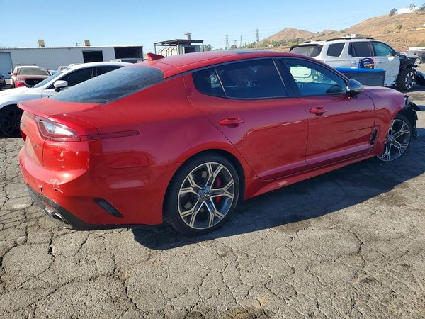 2019 KIA STINGER GT2