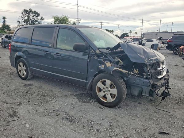 2013 DODGE GRAND CARAVAN SE
