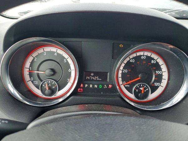 2013 DODGE GRAND CARAVAN SE