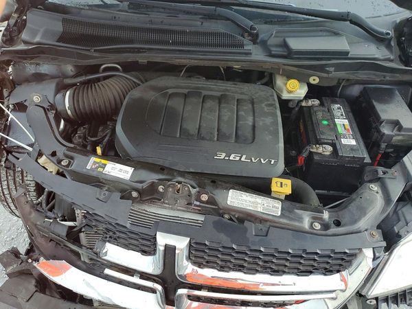 2013 DODGE GRAND CARAVAN SE