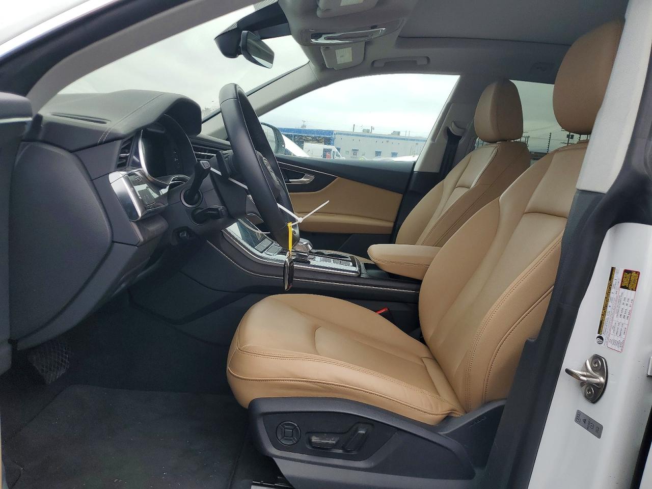 2023 AUDI Q8 quattro Premium