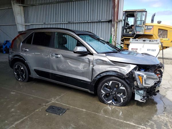 2023 KIA NIRO Wind