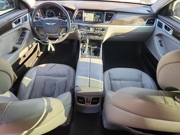 2017 GENESIS G80