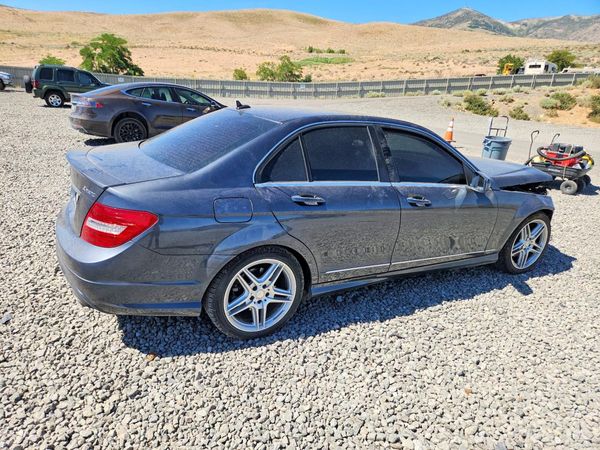 2014 MERCEDES-BENZ C