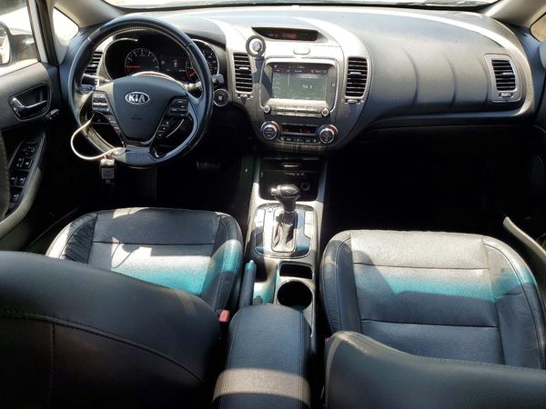 2017 KIA FORTE EX