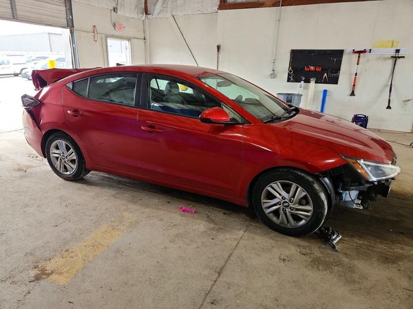 2020 HYUNDAI ELANTRA
