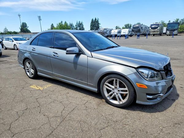 2013 MERCEDES-BENZ C C300