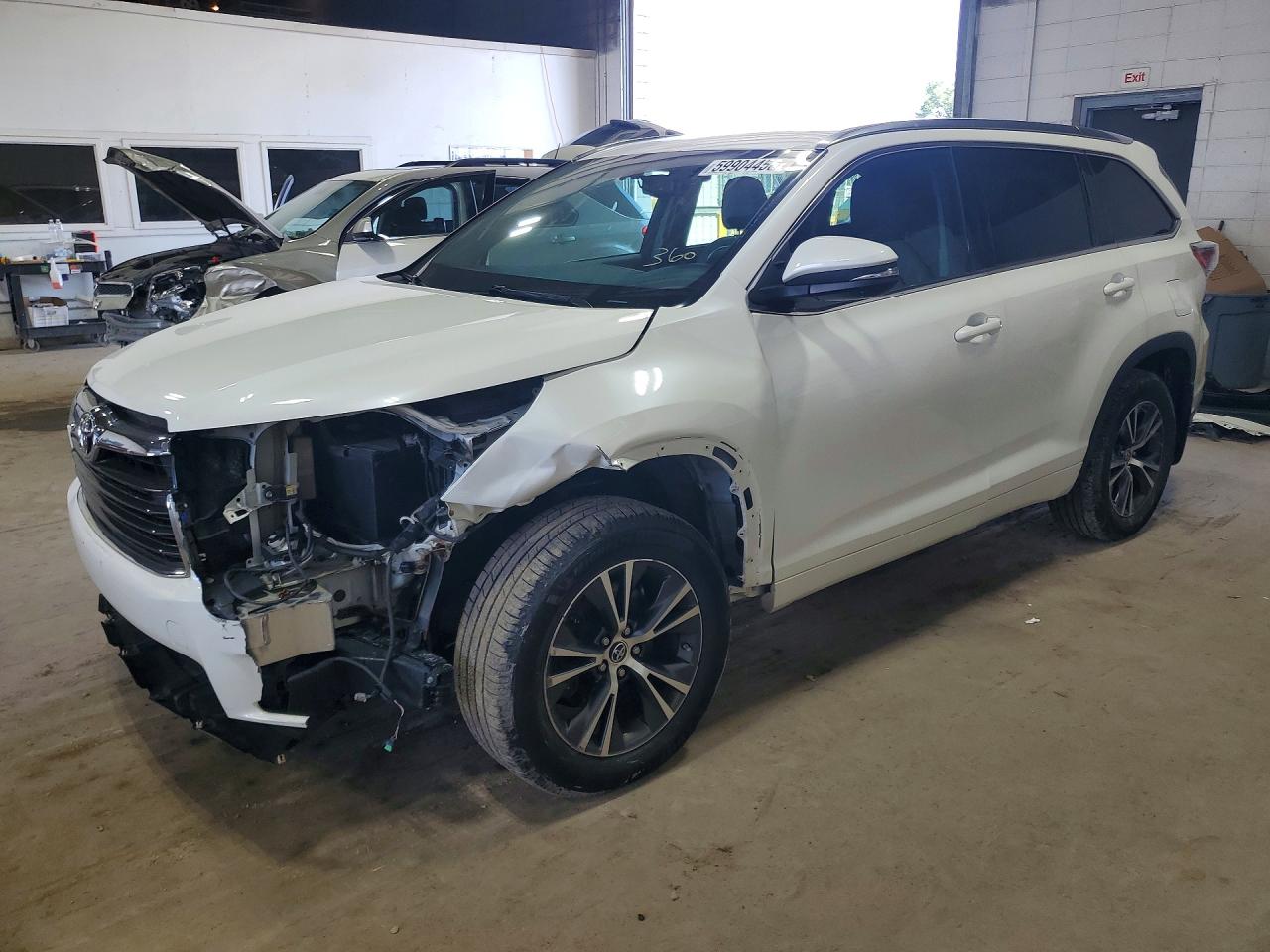 2016 TOYOTA HIGHLANDER Base/Hybrid