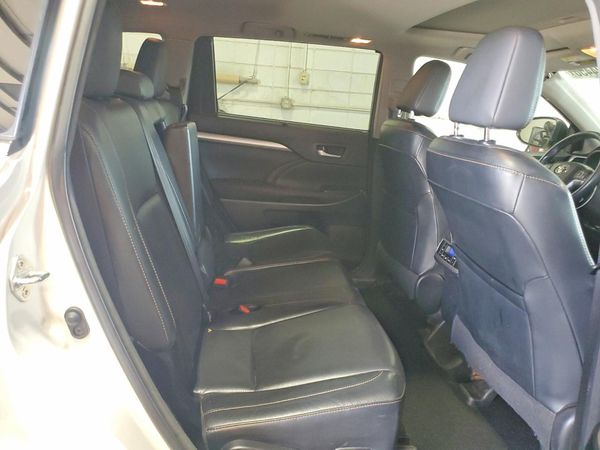 2016 TOYOTA HIGHLANDER Base/Hybrid