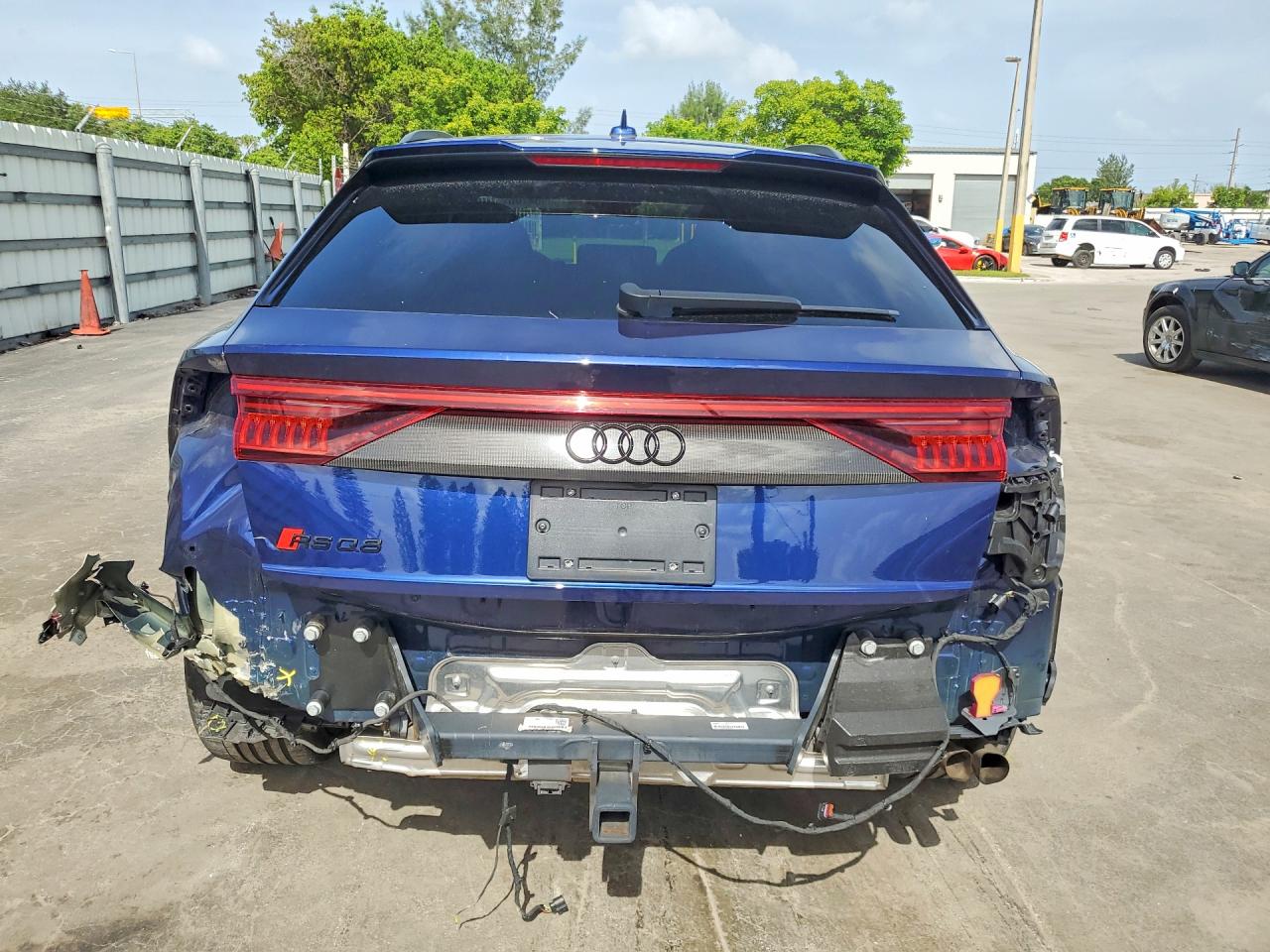 2023 AUDI RS Q8 quattro