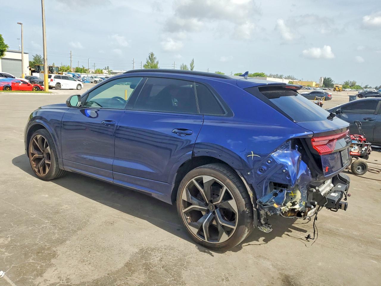 2023 AUDI RS Q8 quattro