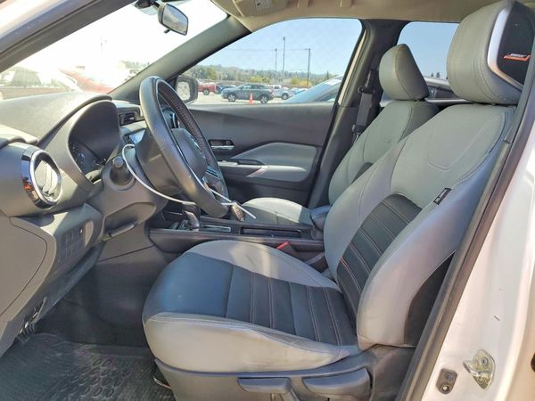 2021 NISSAN KICKS SR