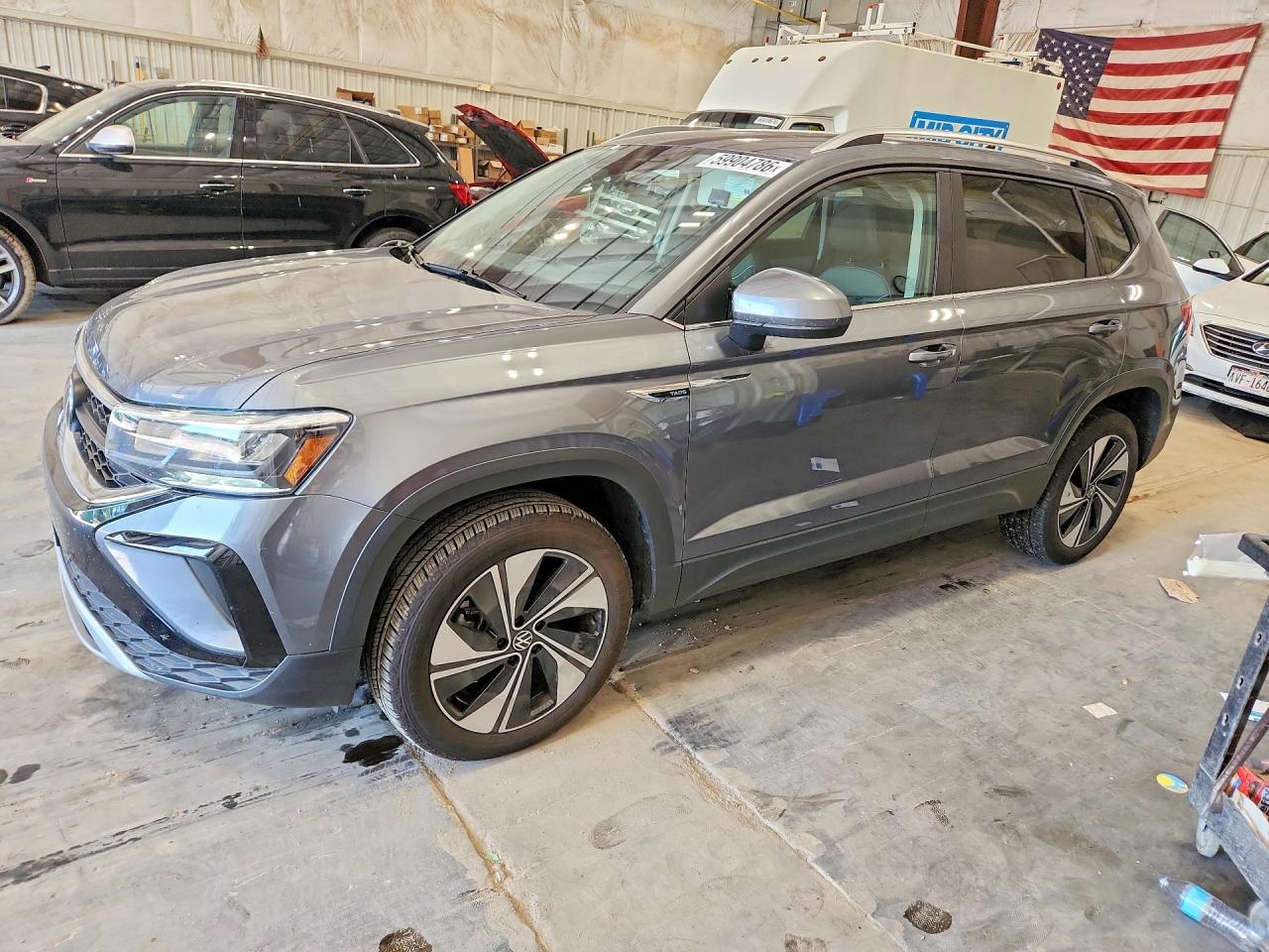 2024 VOLKSWAGEN TAOS 4Motion SE