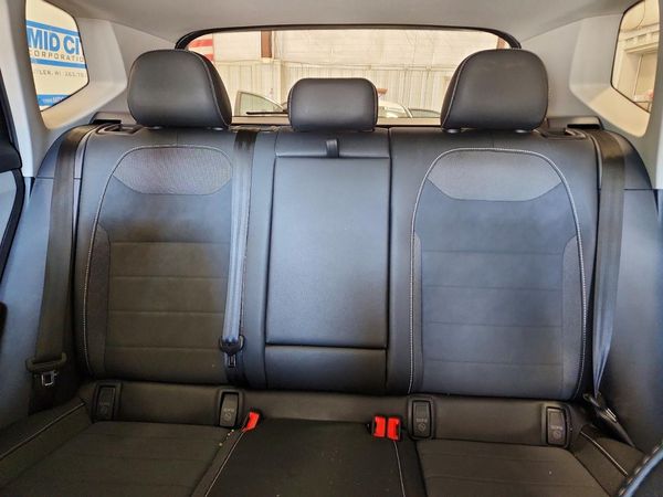 2024 VOLKSWAGEN TAOS 4Motion SE