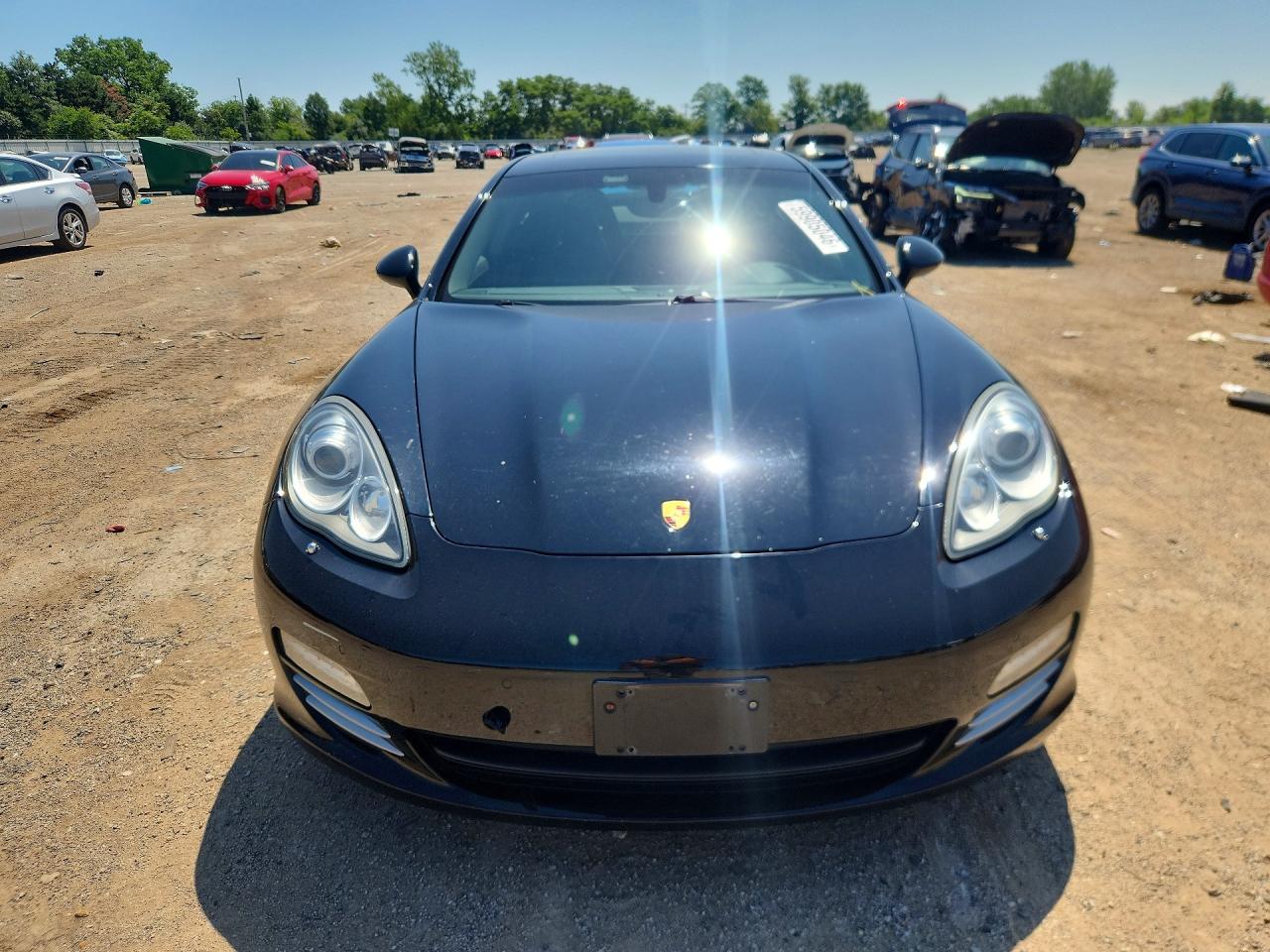 2012 PORSCHE PANAMERA Base (2WD), 4 (4WD)