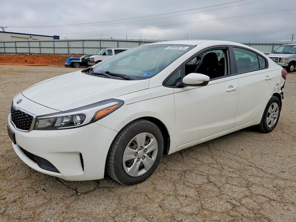 2018 KIA FORTE LX Base