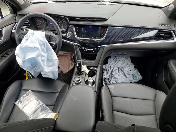 2023 CADILLAC XT6 Premium Luxury
