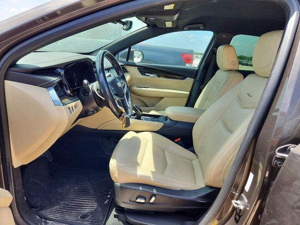 2019 CADILLAC XT5
