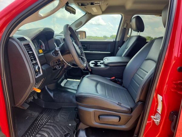 2022 RAM 1500 CLASSIC Tradesman