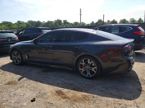 2019 KIA STINGER
