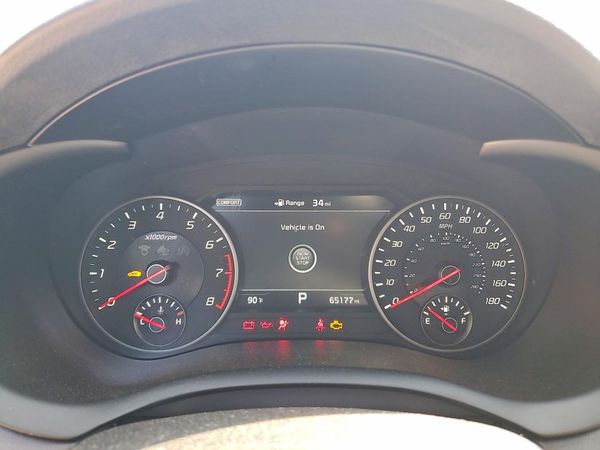 2019 KIA STINGER