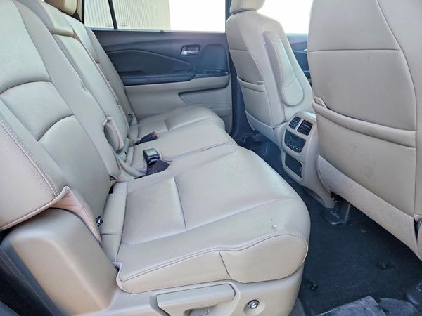 2022 HONDA PILOT SE