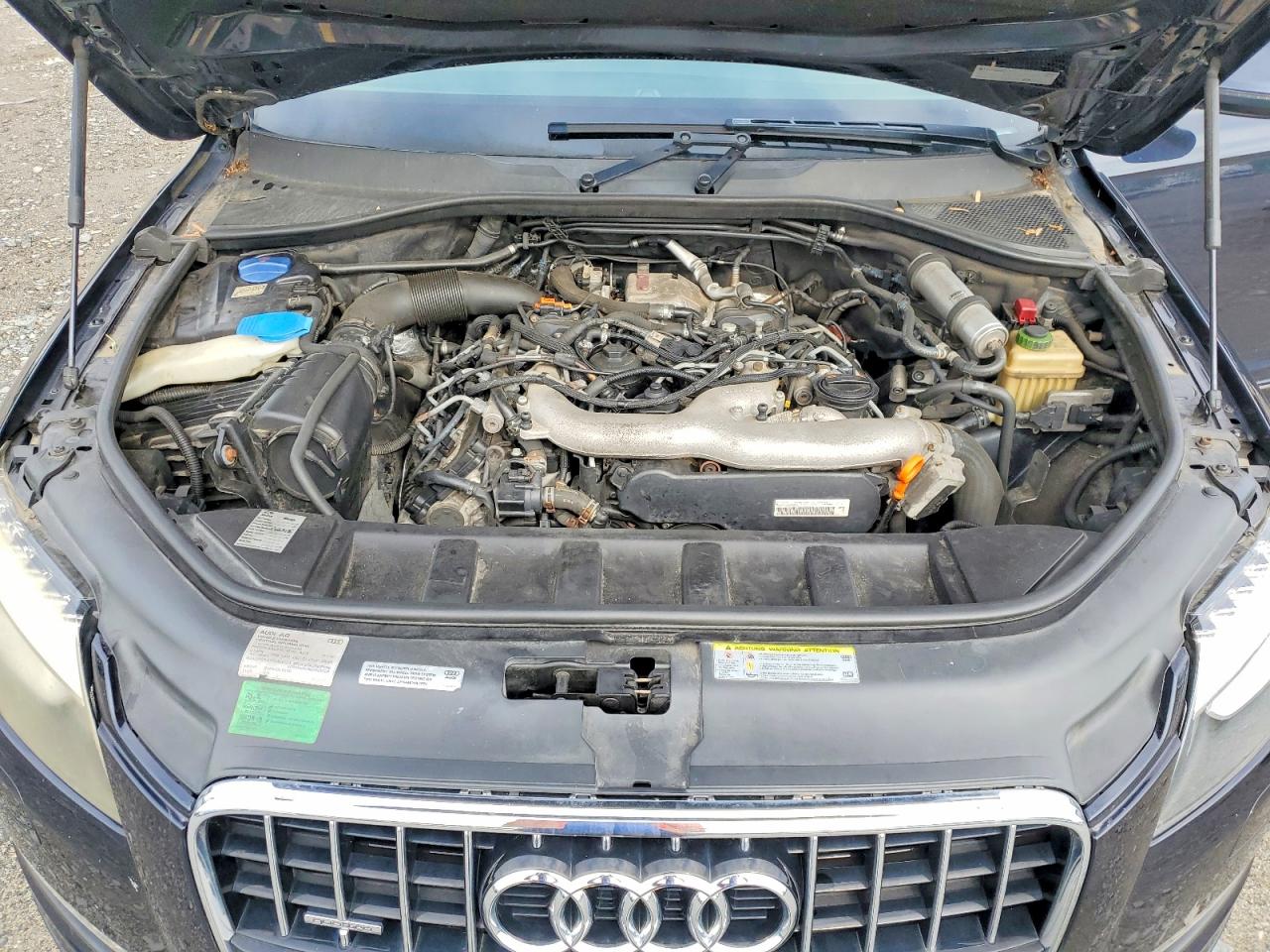2012 AUDI Q7 Premium Plus