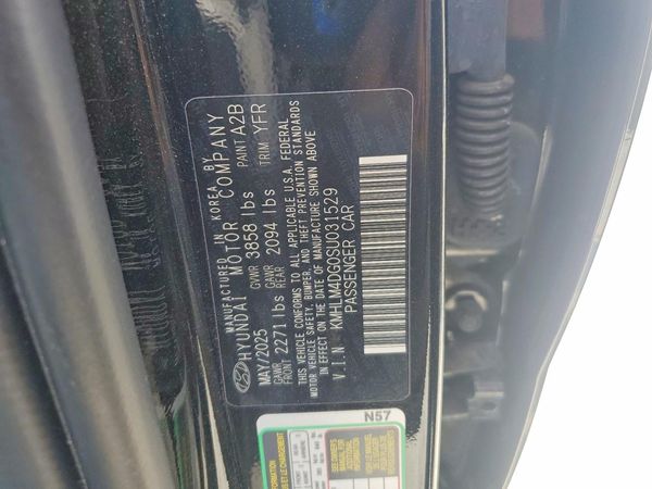 2025 HYUNDAI ELANTRA SEL Sport