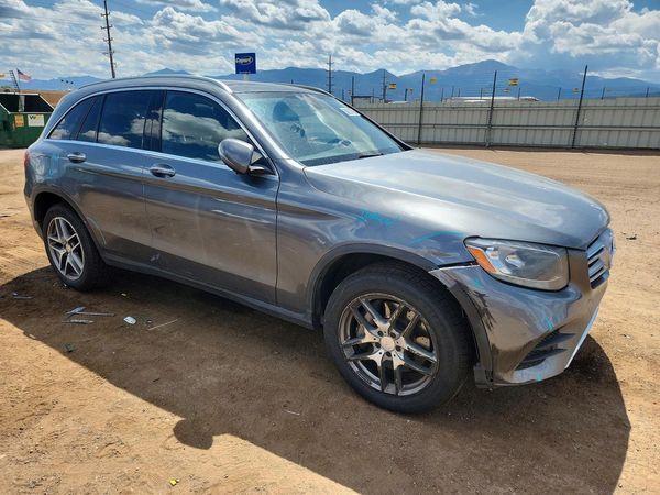 2016 MERCEDES-BENZ GLC GLC300 Base-4M