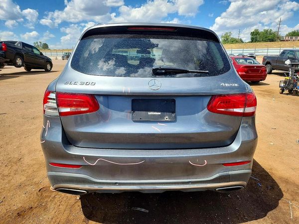 2016 MERCEDES-BENZ GLC GLC300 Base-4M