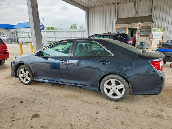 2012 TOYOTA CAMRY