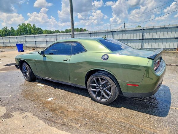 2022 DODGE CHALLENGER SXT