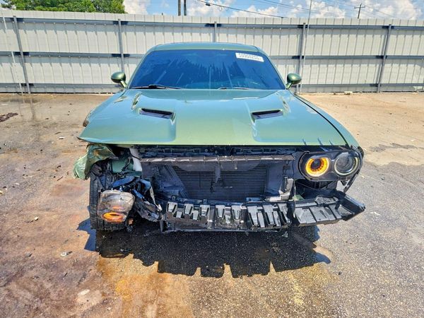 2022 DODGE CHALLENGER SXT