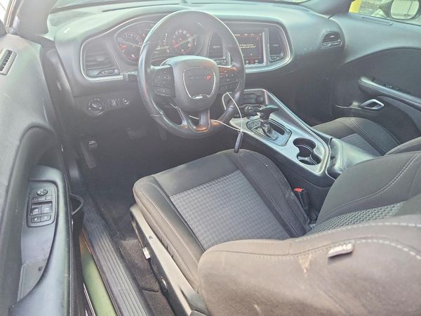 2022 DODGE CHALLENGER SXT