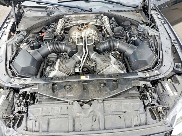2013 BMW M6