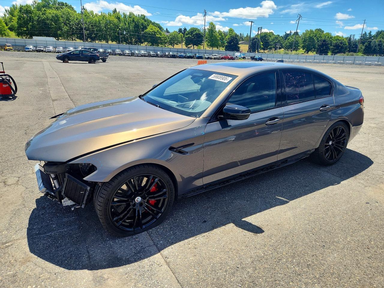 2022 BMW M5