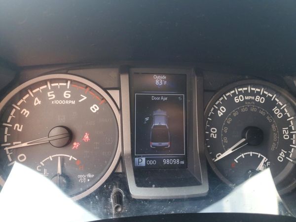2016 TOYOTA TACOMA