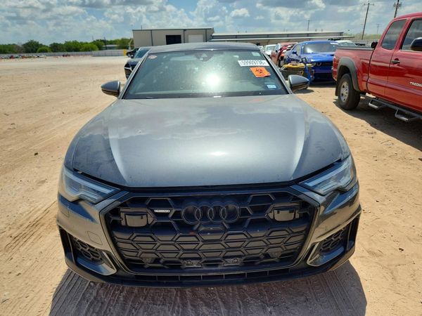 2025 AUDI A6