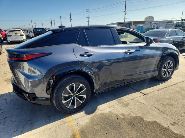2025 LEXUS RZ 450e