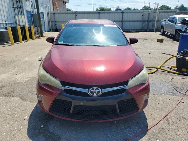 2015 TOYOTA CAMRY